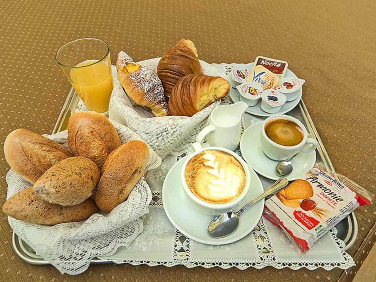Domus Via Veneto Bed & Breakfast Roma Exterior foto